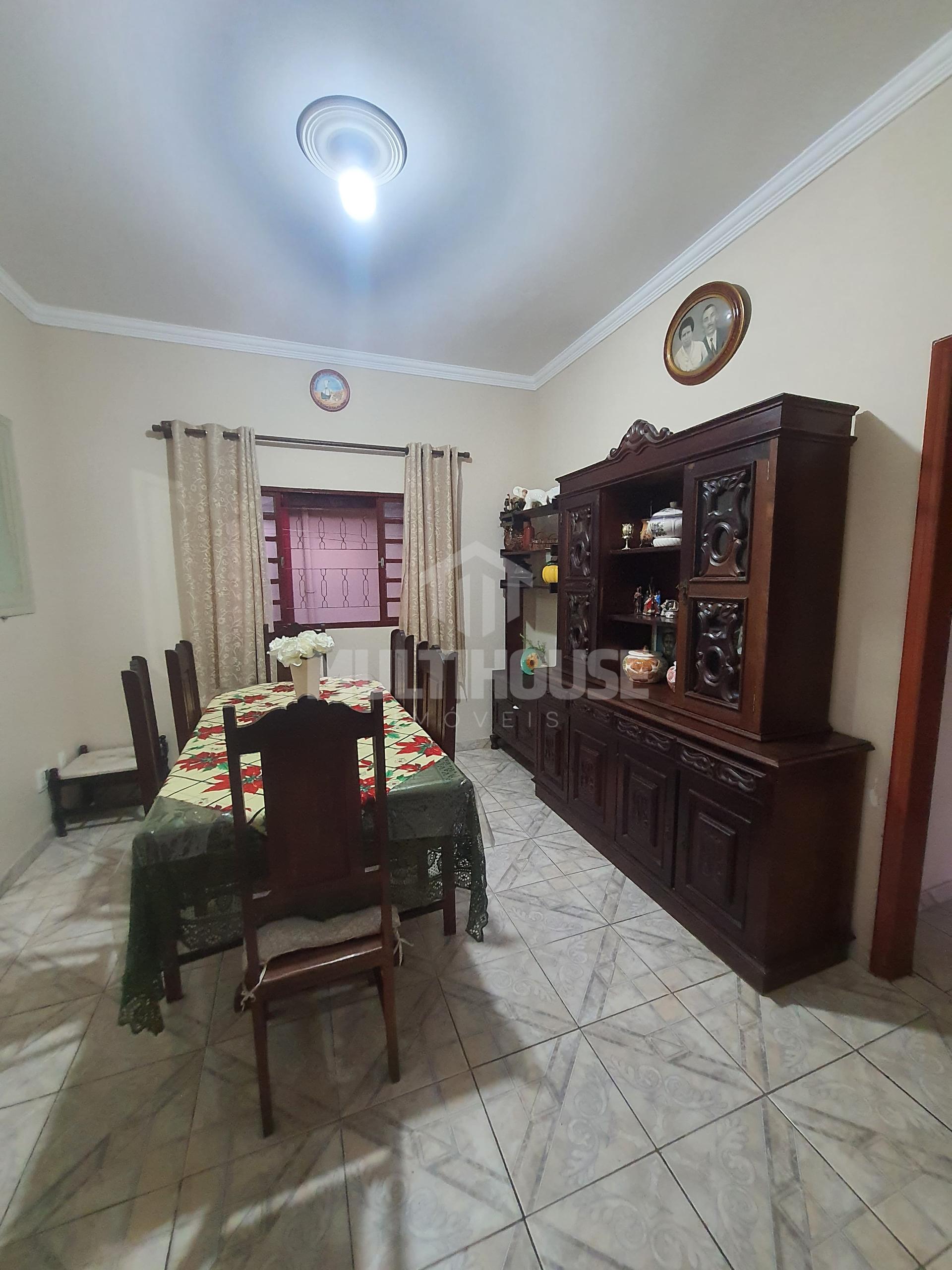 Casa à venda com 3 quartos, 360m² - Foto 21