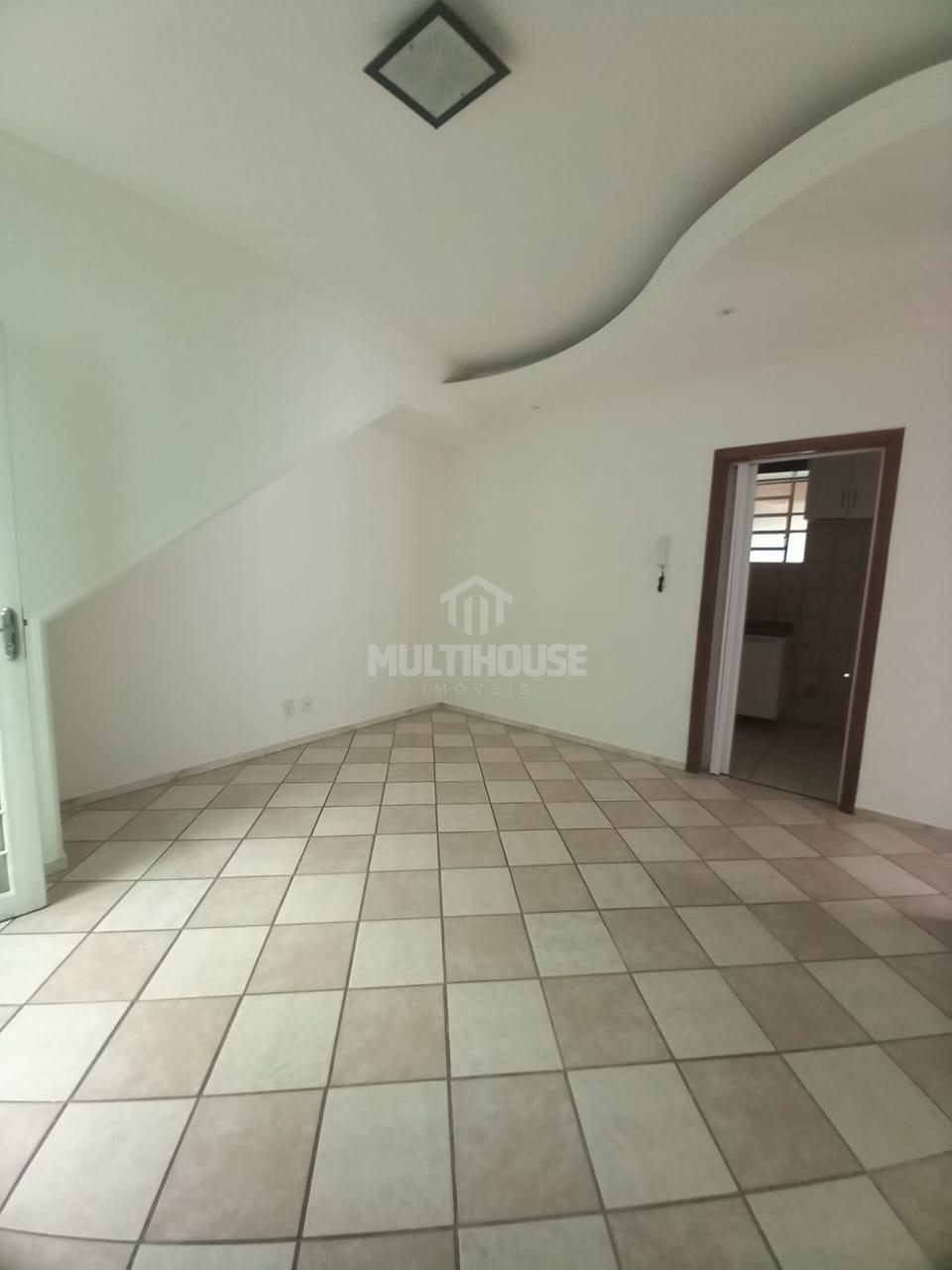 Apartamento à venda com 2 quartos, 85m² - Foto 1