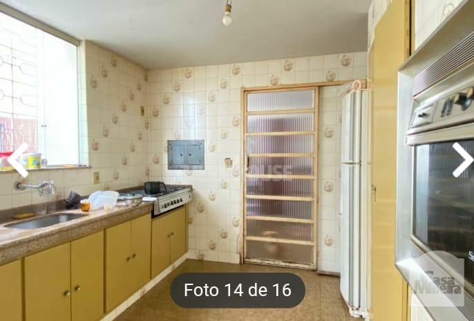 Casa à venda com 4 quartos, 277m² - Foto 9