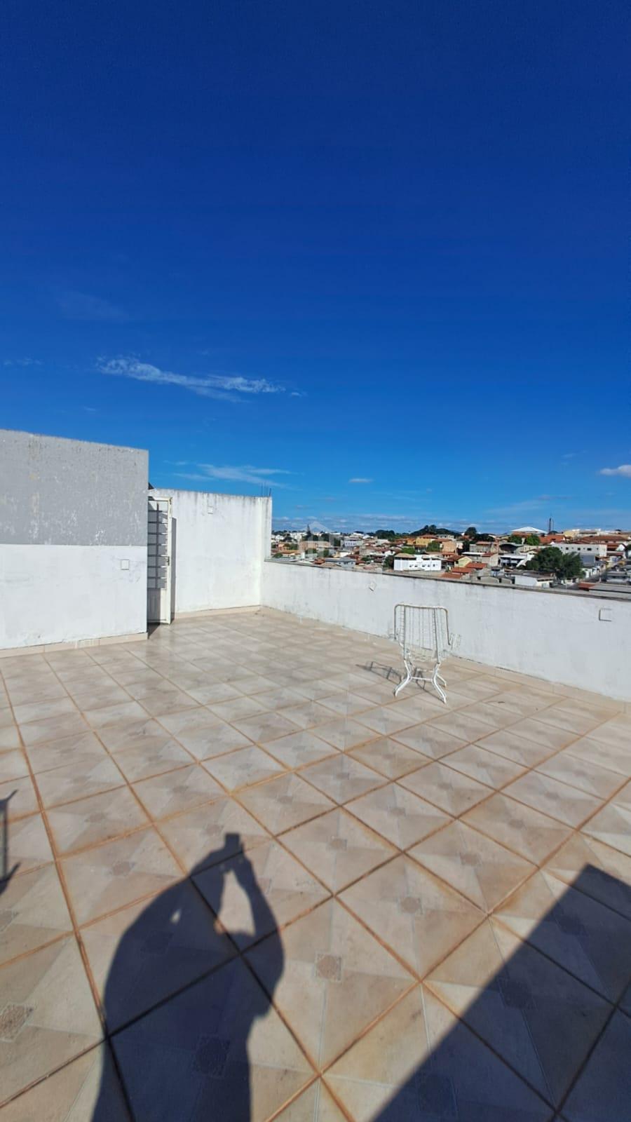 Casa à venda com 5 quartos, 300m² - Foto 42