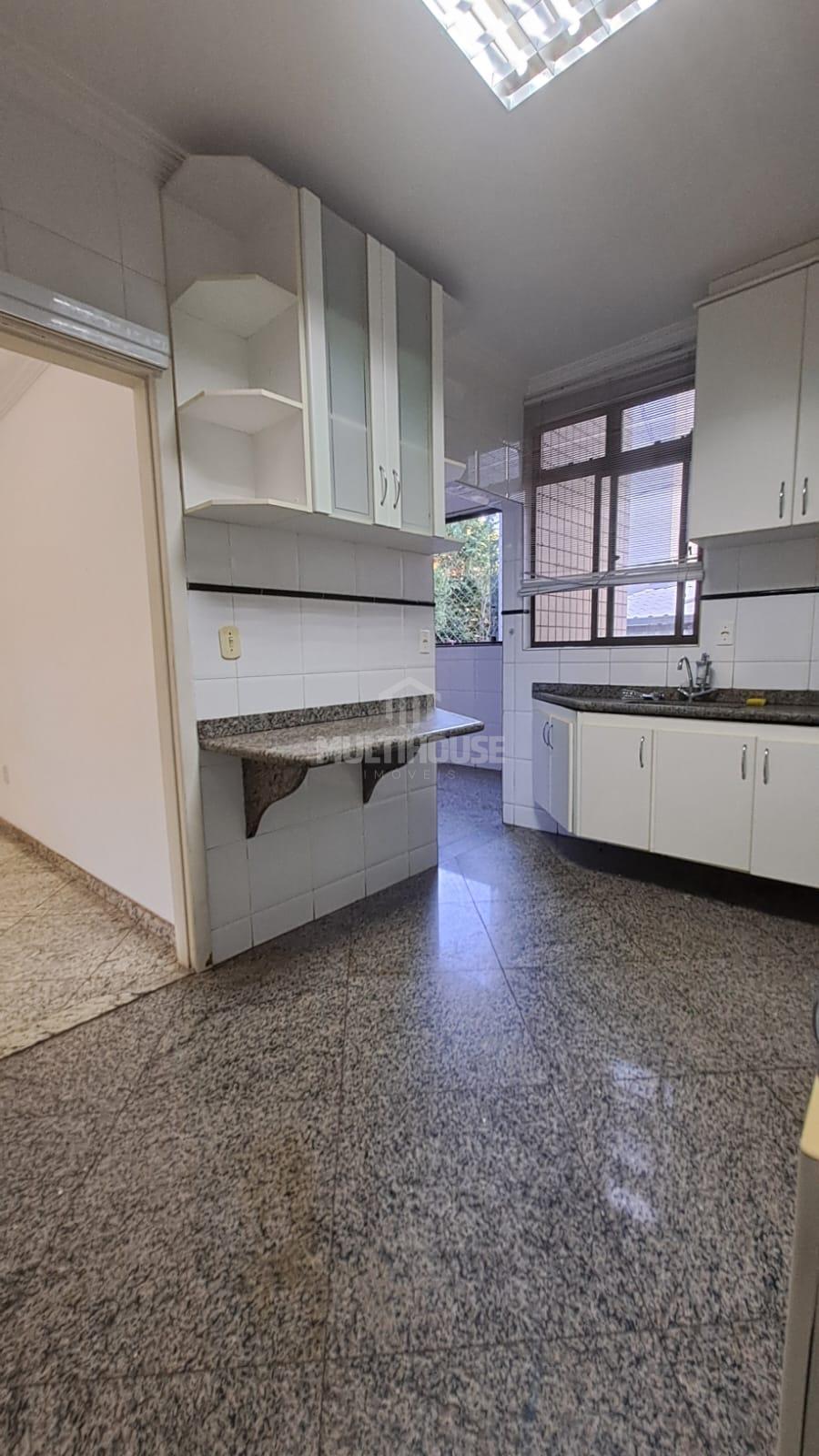 Apartamento à venda com 4 quartos, 125m² - Foto 13