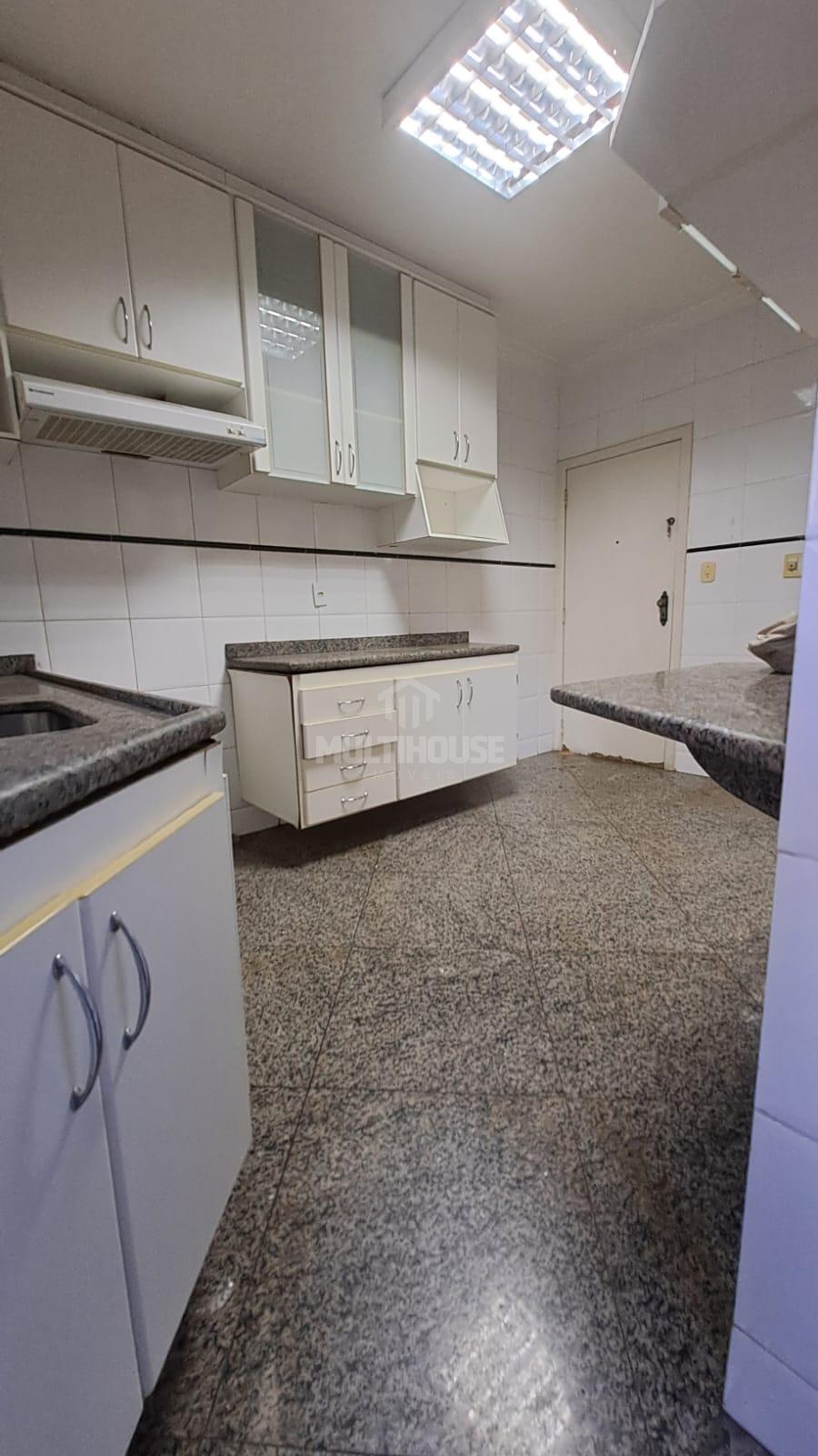 Apartamento à venda com 4 quartos, 125m² - Foto 15