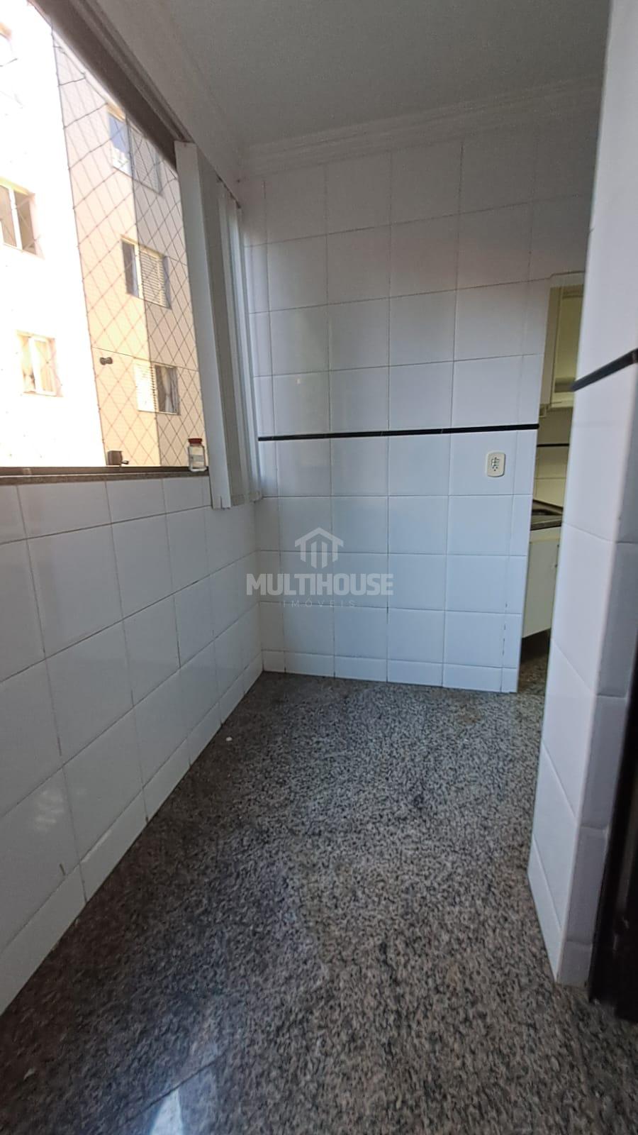 Apartamento à venda com 4 quartos, 125m² - Foto 18