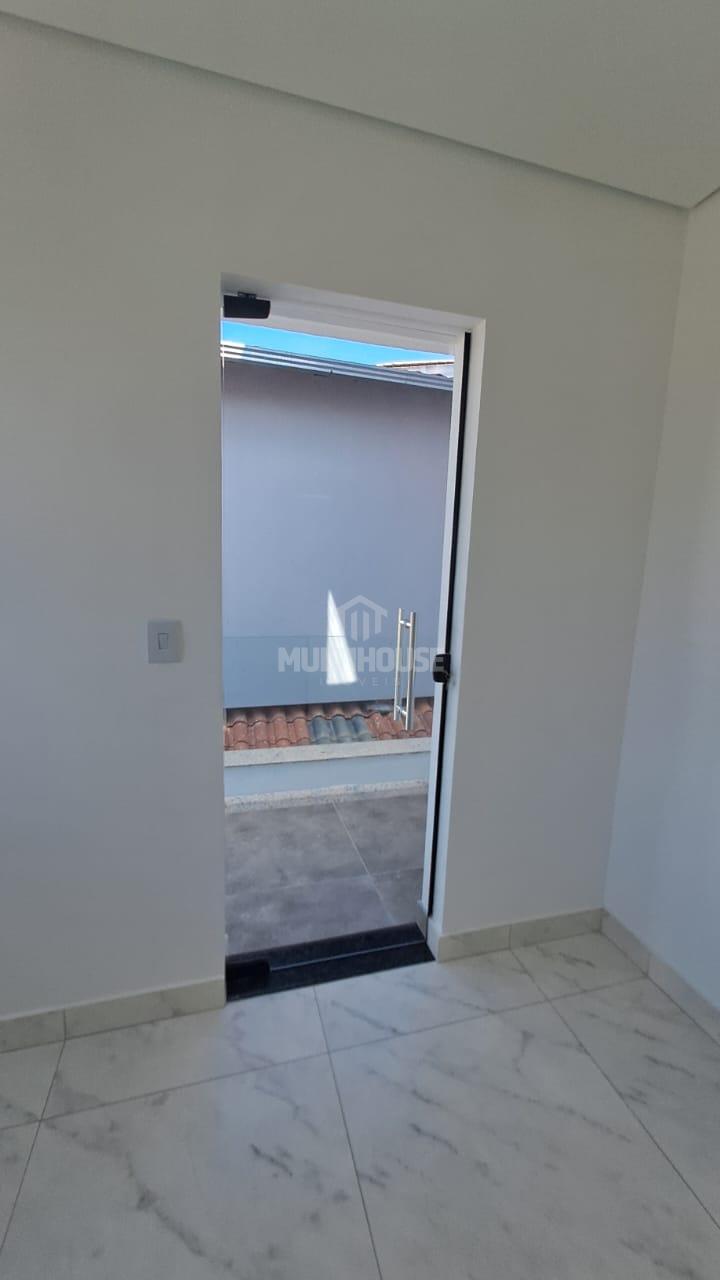 Apartamento à venda com 3 quartos, 130m² - Foto 19