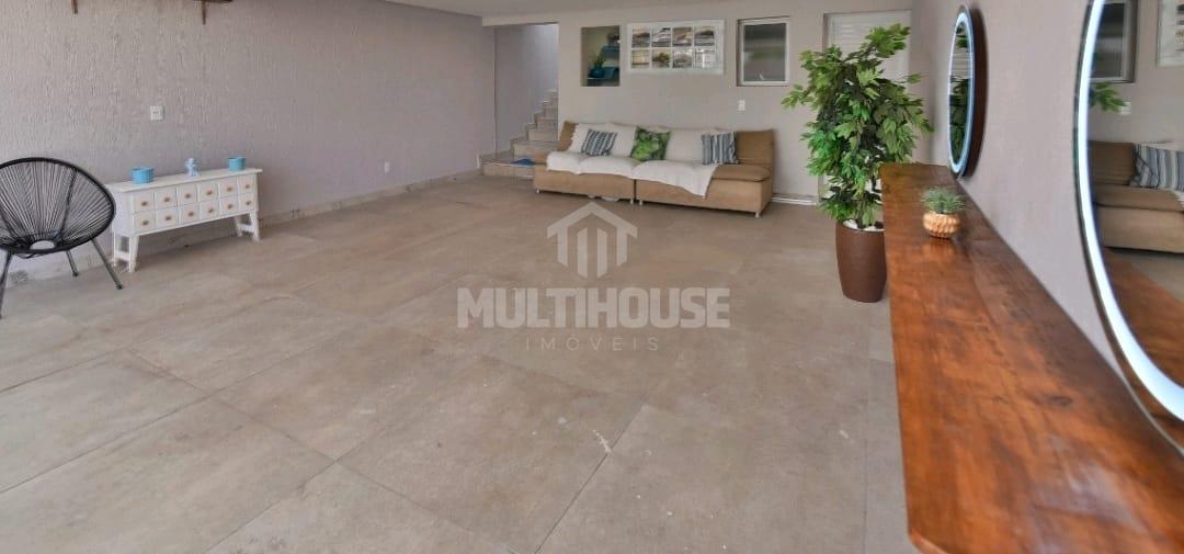 Casa à venda com 3 quartos, 220m² - Foto 21