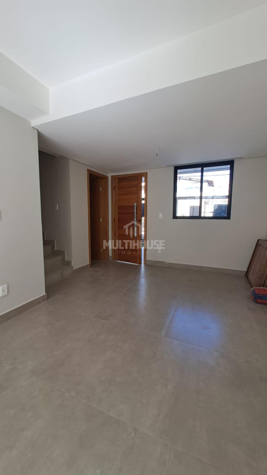 Casa à venda com 3 quartos, 130m² - Foto 4