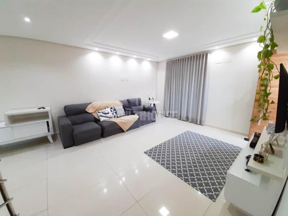 Casa à venda com 3 quartos, 180m² - Foto 6