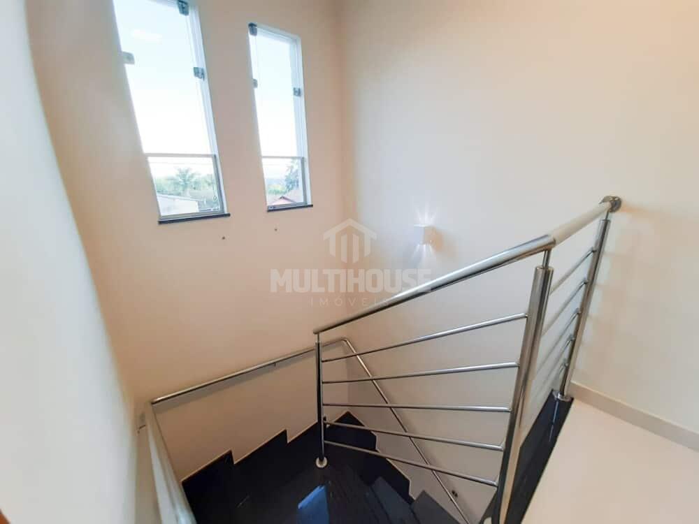 Casa à venda com 3 quartos, 180m² - Foto 23