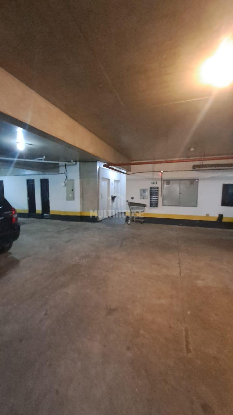 Apartamento para alugar com 3 quartos, 100m² - Foto 4