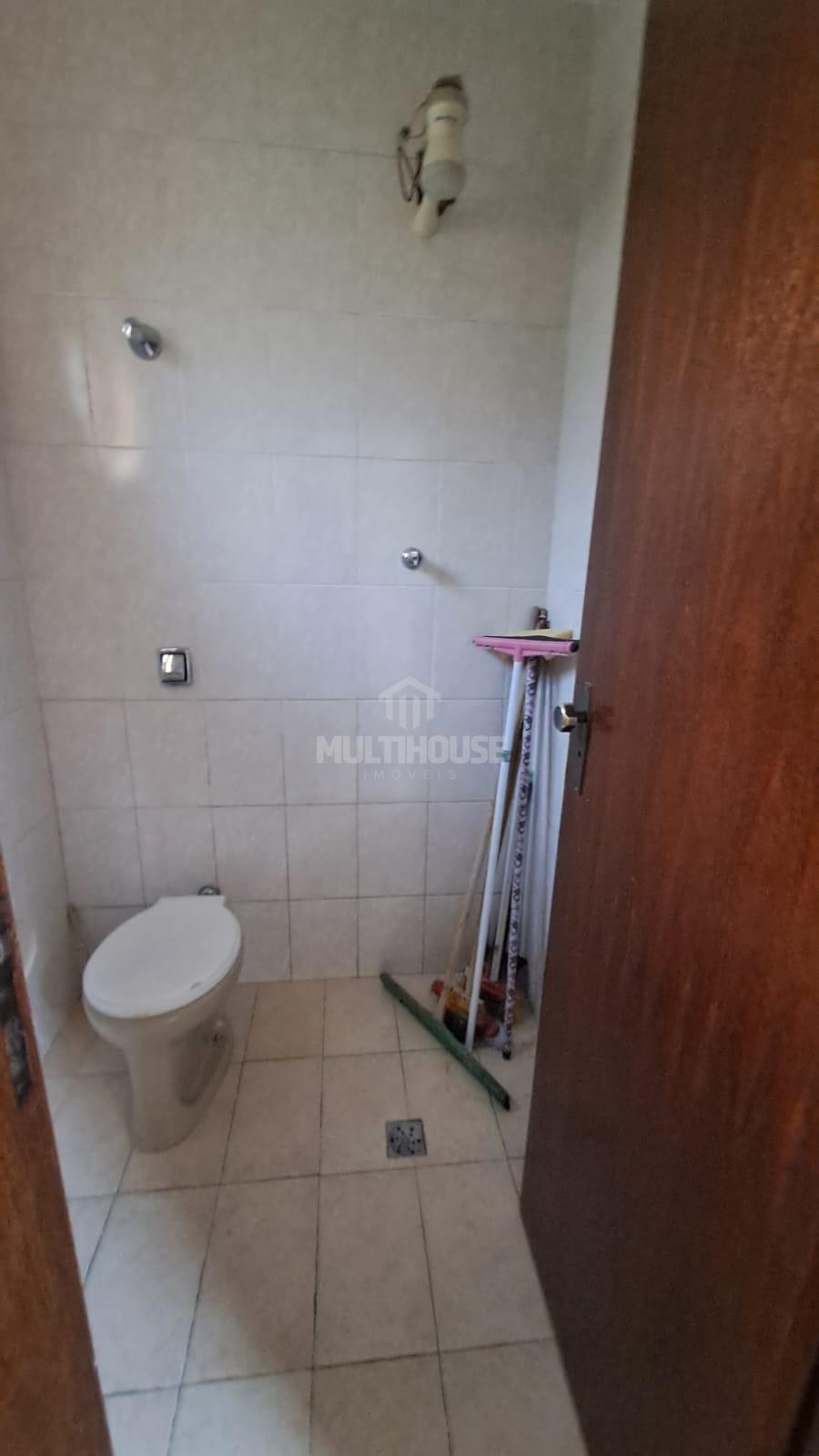 Casa à venda com 3 quartos, 230m² - Foto 23