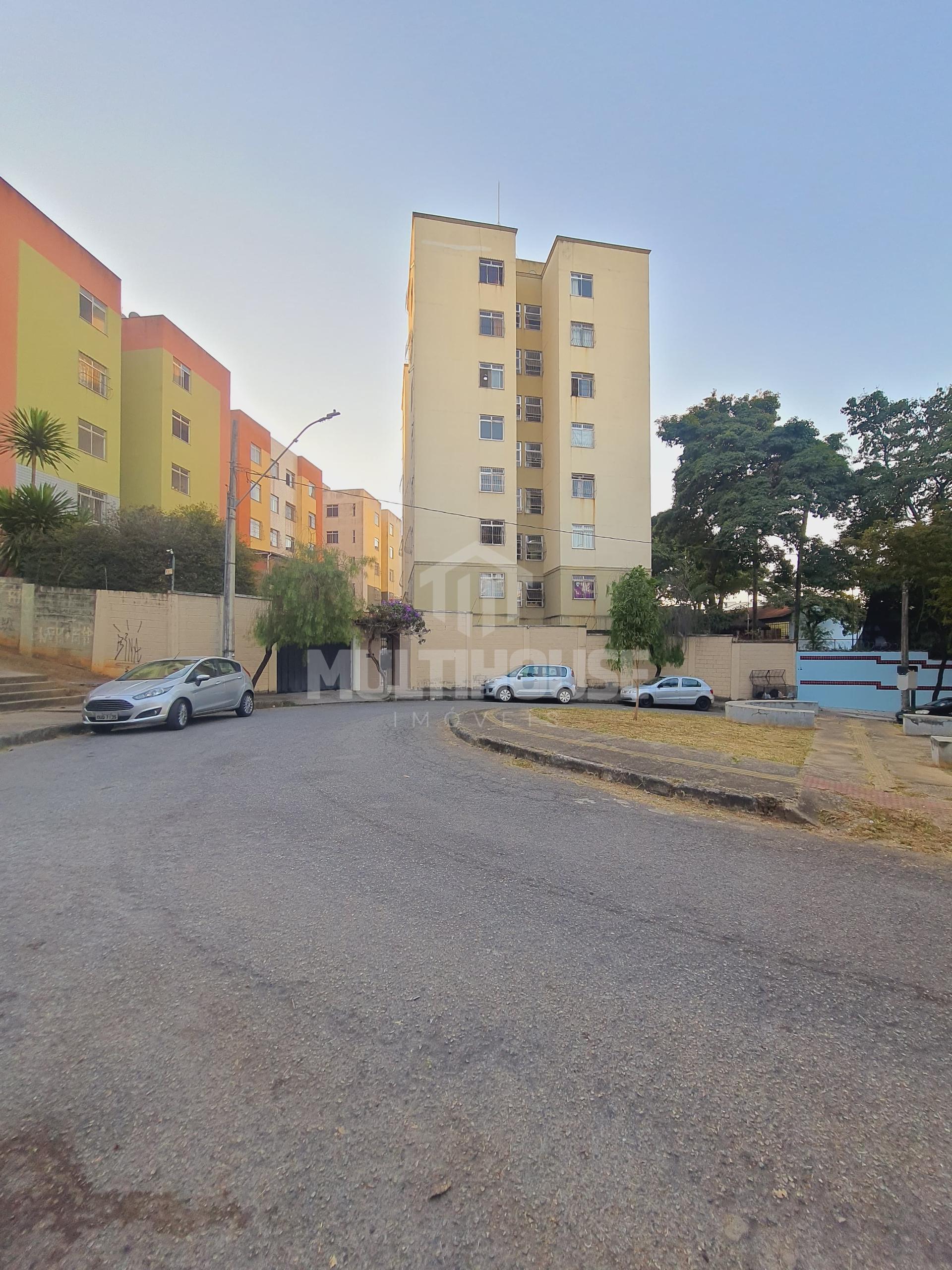 Apartamento à venda com 3 quartos, 78m² - Foto 2