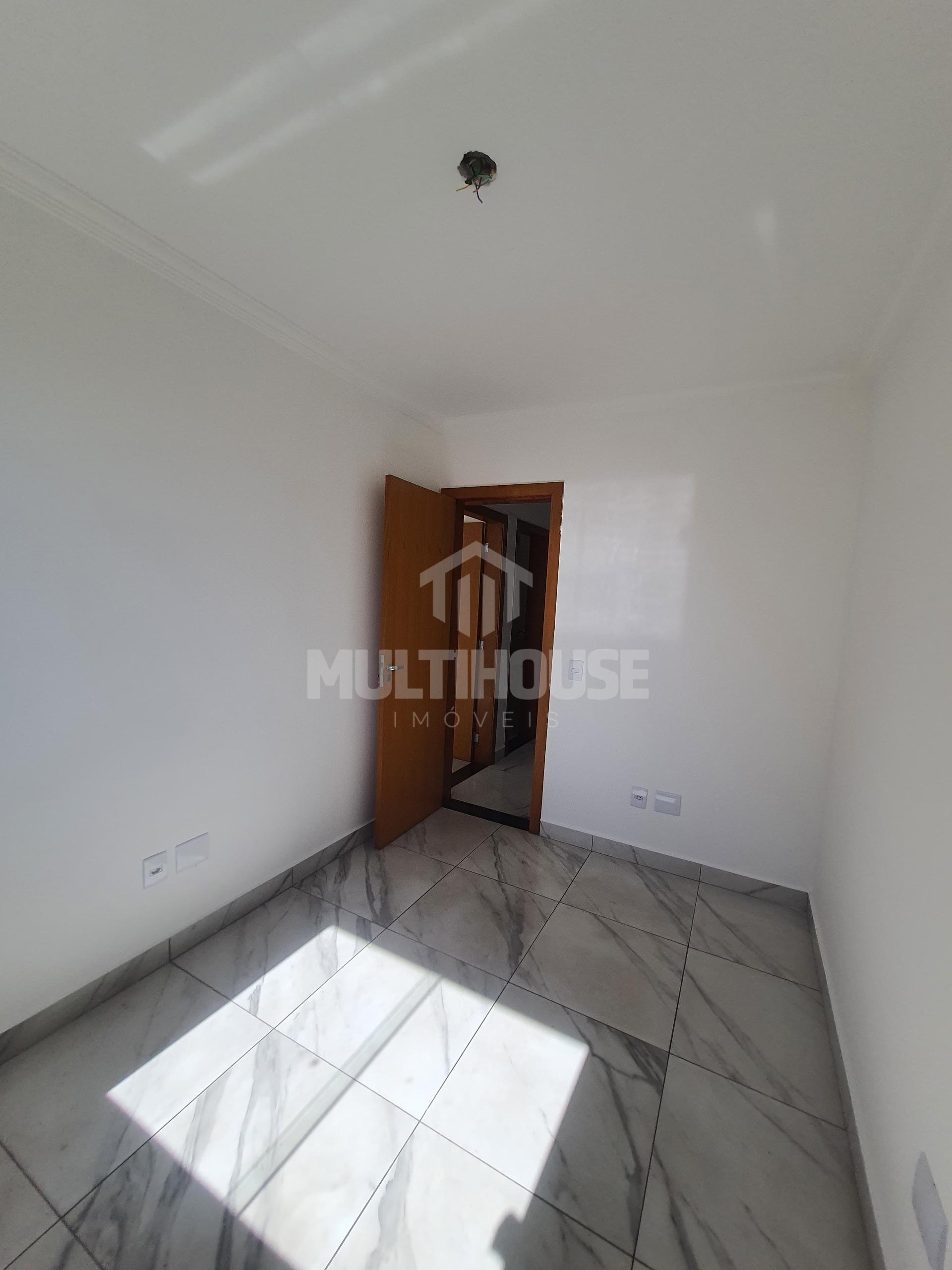 Casa à venda com 3 quartos, 105m² - Foto 3