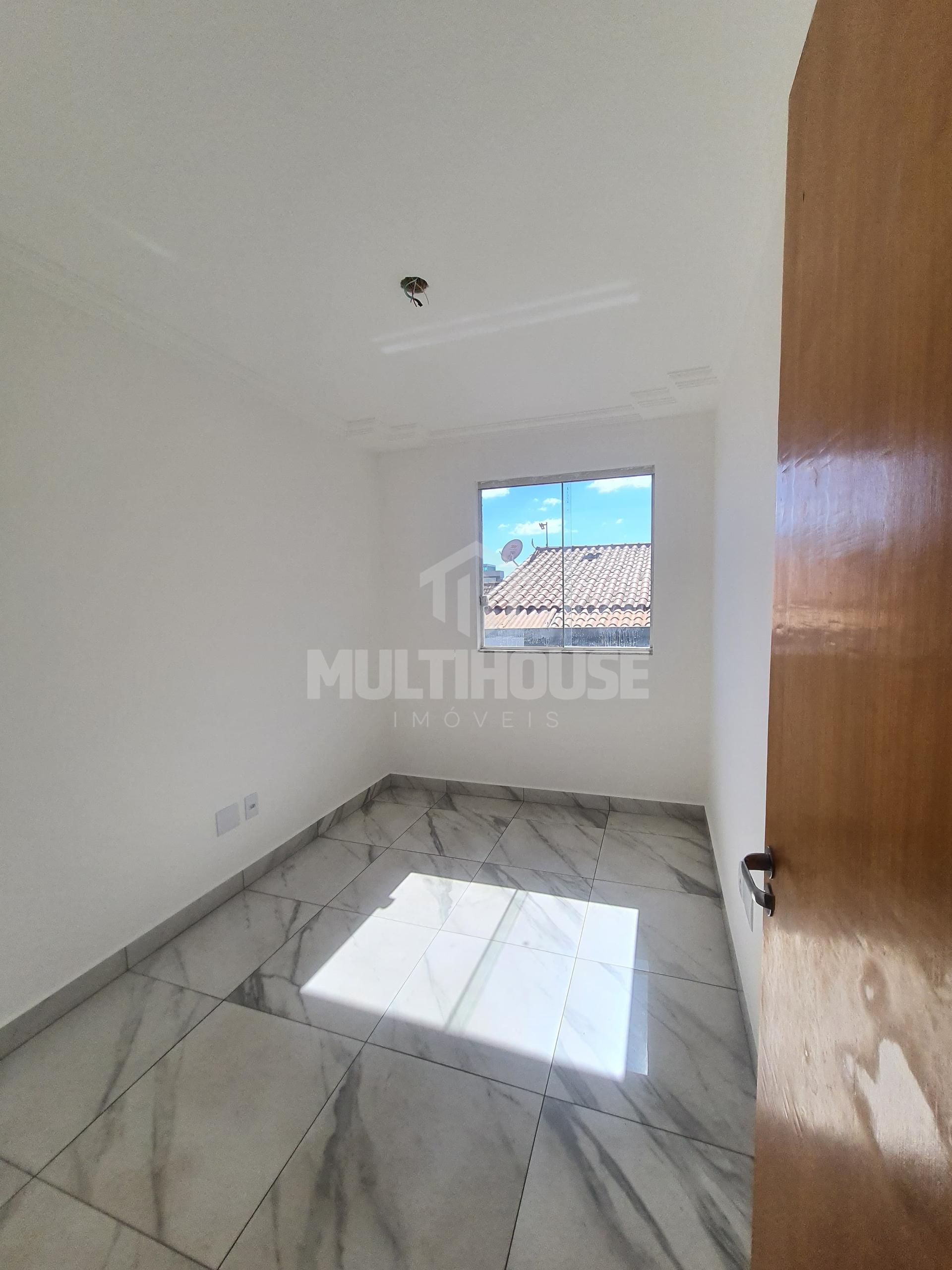 Casa à venda com 3 quartos, 105m² - Foto 5