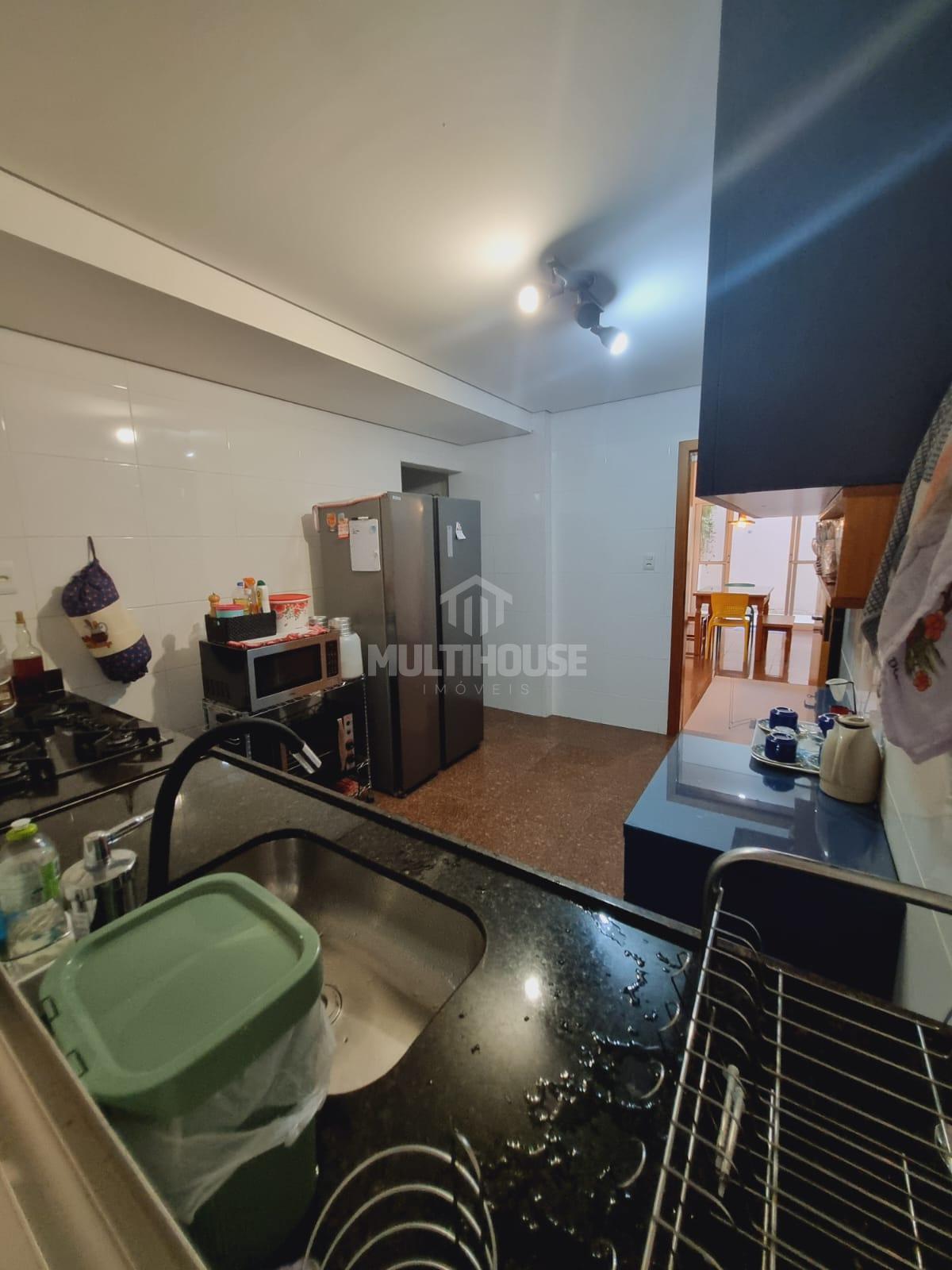 Apartamento à venda com 3 quartos, 163m² - Foto 23