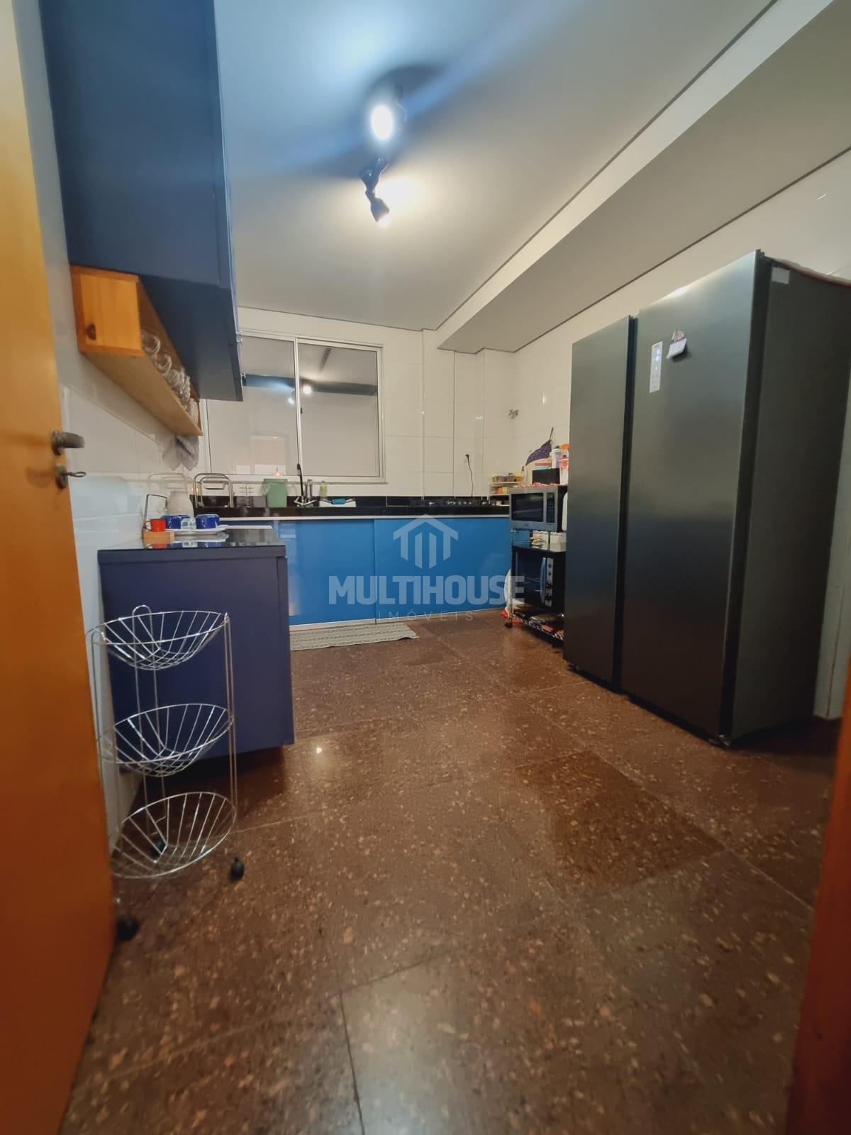 Apartamento à venda com 3 quartos, 163m² - Foto 24