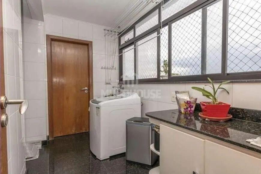 Apartamento à venda com 3 quartos, 90m² - Foto 1