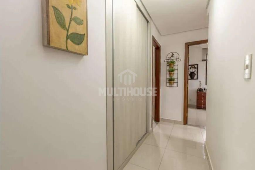 Apartamento à venda com 3 quartos, 90m² - Foto 7