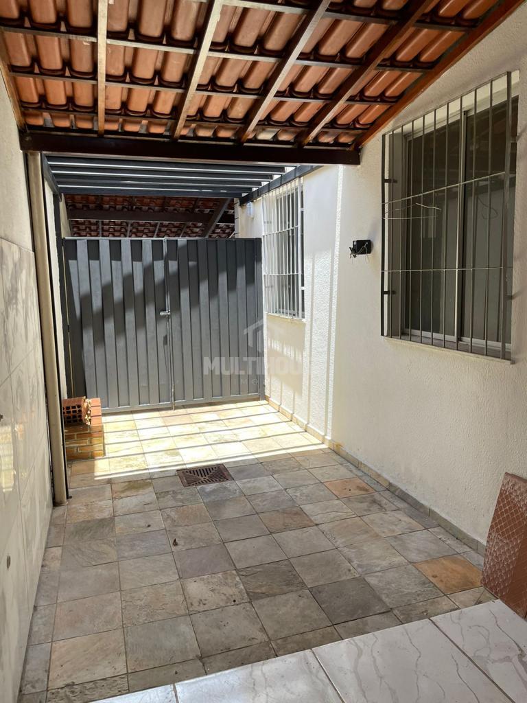 Apartamento à venda com 3 quartos, 70m² - Foto 1