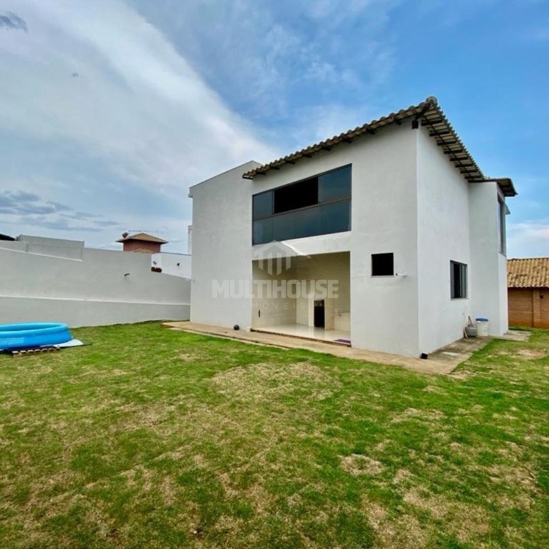 Casa à venda com 4 quartos, 290m² - Foto 3