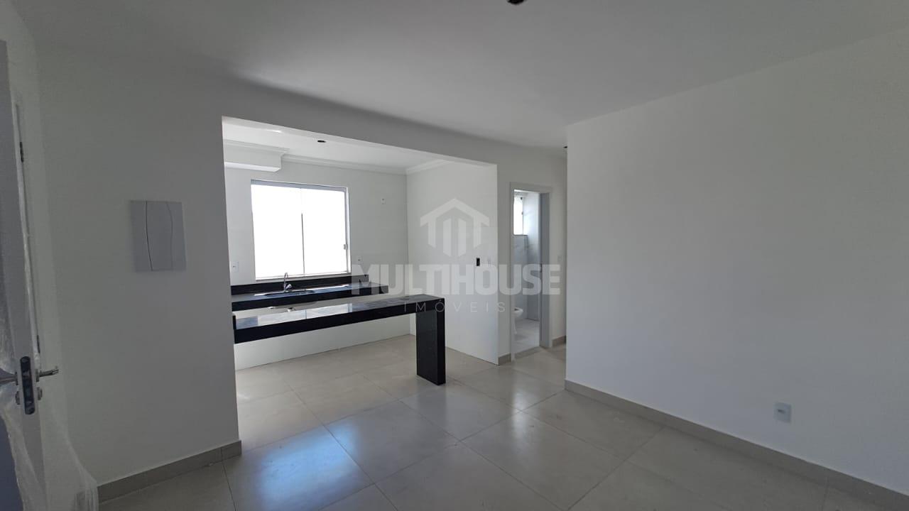 Apartamento à venda com 2 quartos, 95m² - Foto 1