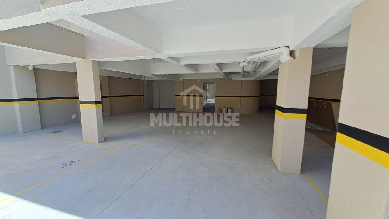 Apartamento à venda com 2 quartos, 90m² - Foto 2