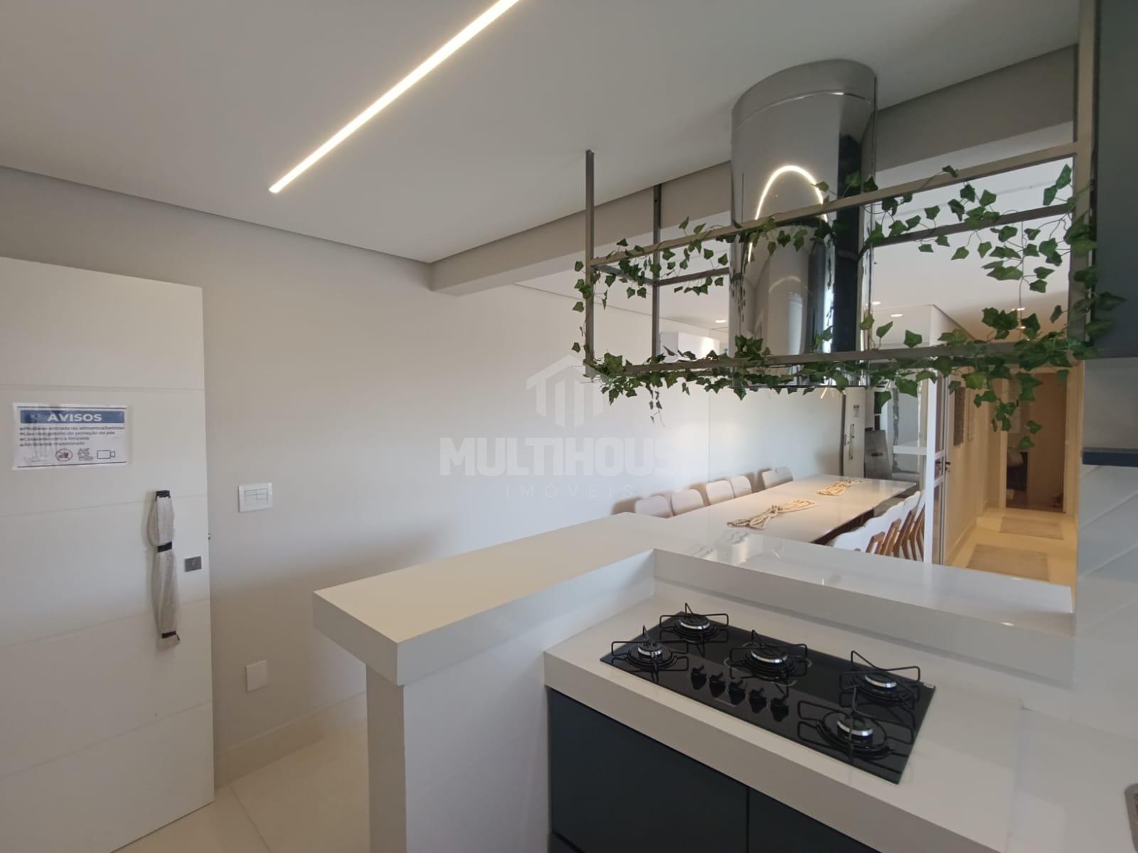 Apartamento à venda com 3 quartos, 183m² - Foto 4