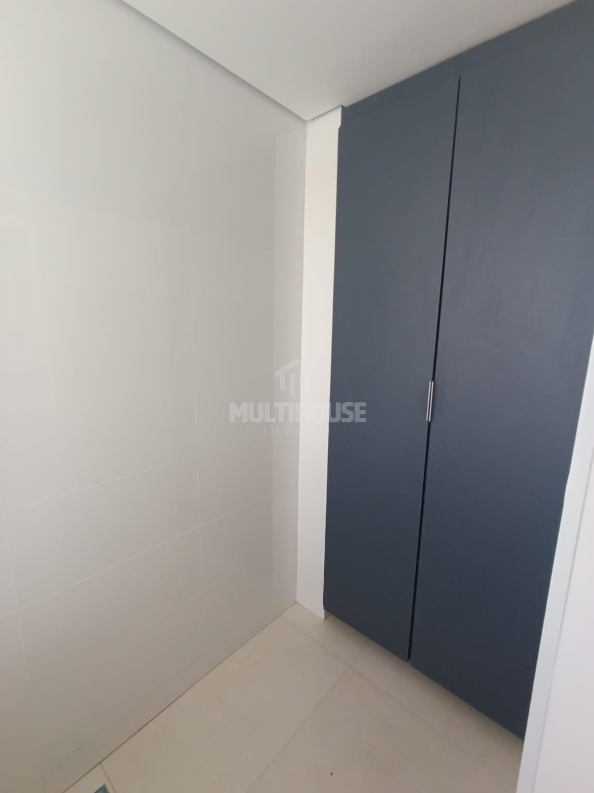 Apartamento à venda com 3 quartos, 183m² - Foto 7