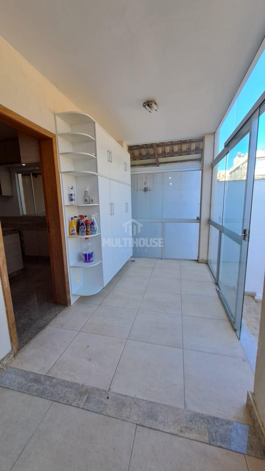 Casa à venda com 3 quartos, 150m² - Foto 12