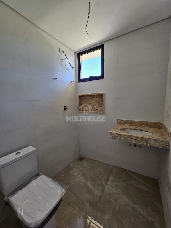 Casa à venda com 4 quartos, 120m² - Foto 16