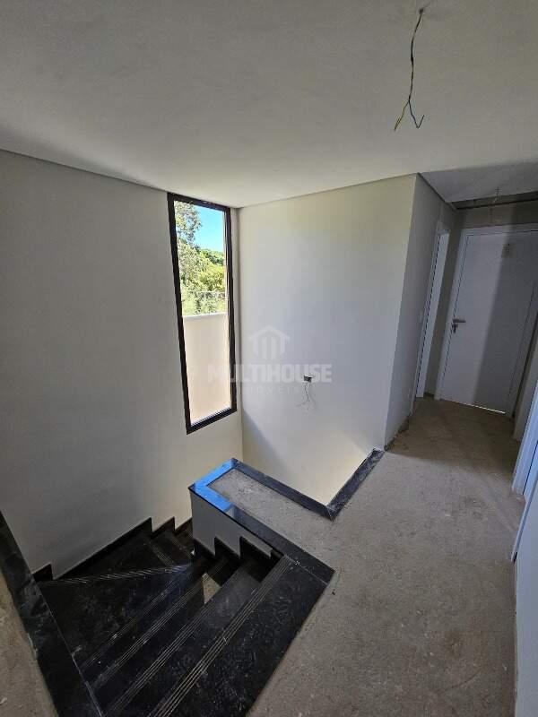 Casa à venda com 4 quartos, 120m² - Foto 24