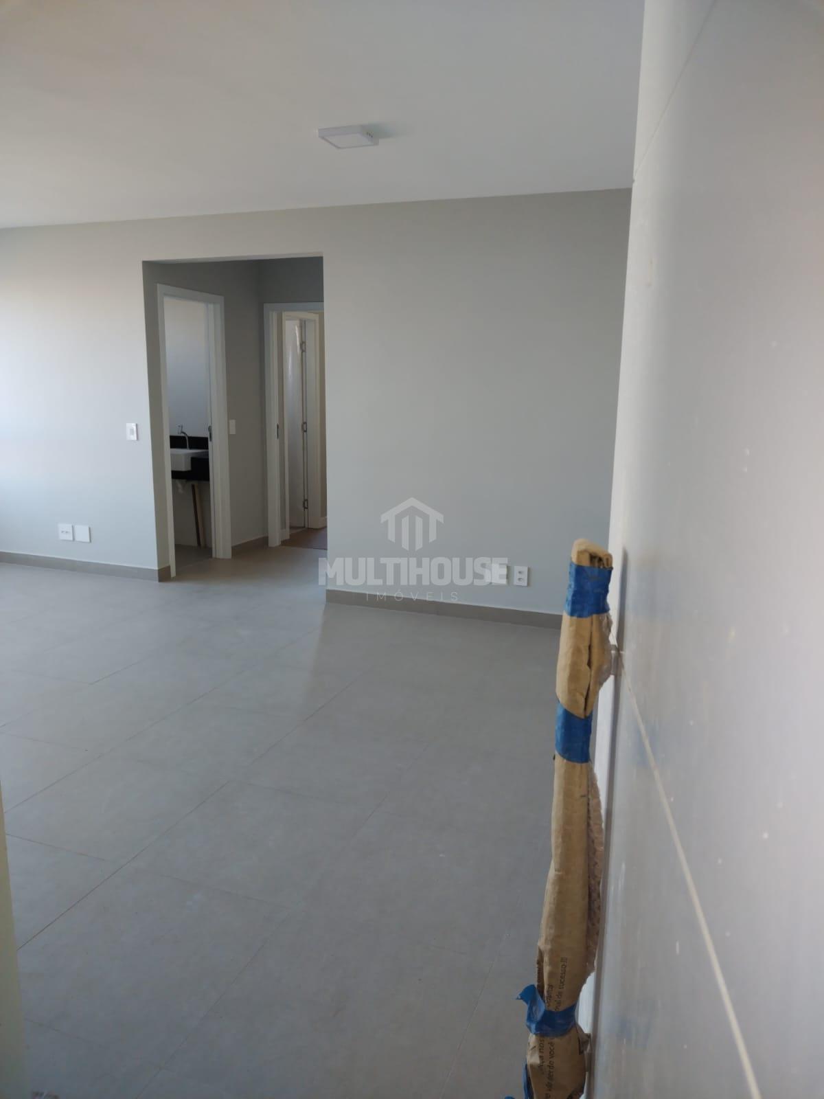 Apartamento à venda com 2 quartos, 64m² - Foto 5