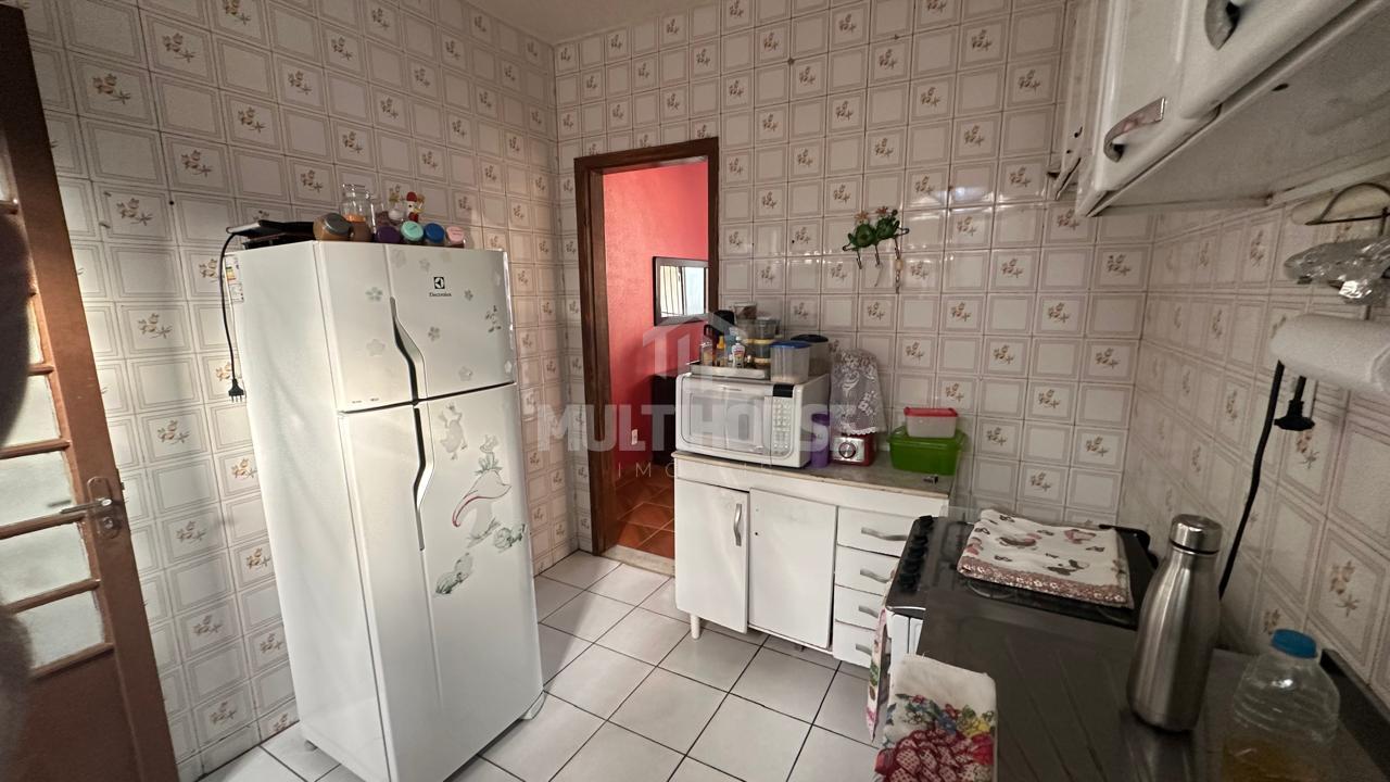 Casa à venda com 3 quartos, 159m² - Foto 13