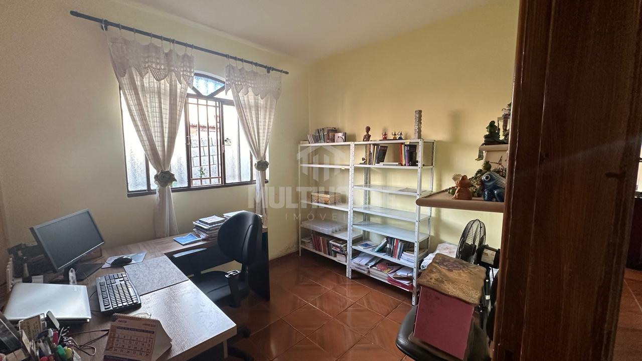 Casa à venda com 3 quartos, 159m² - Foto 23