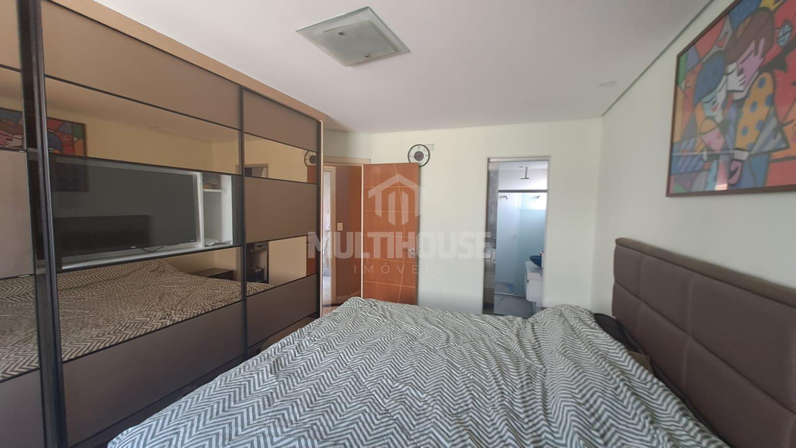 Apartamento para alugar com 4 quartos, 130m² - Foto 5