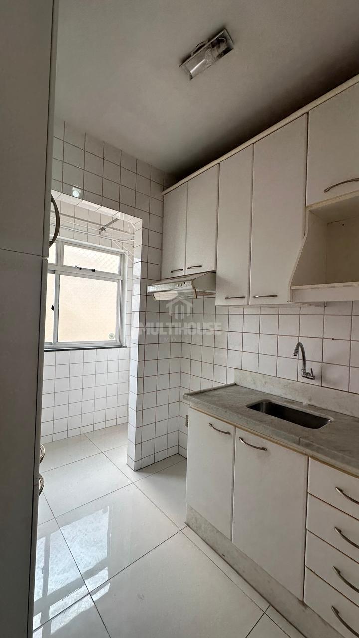 Apartamento à venda com 2 quartos, 60m² - Foto 8