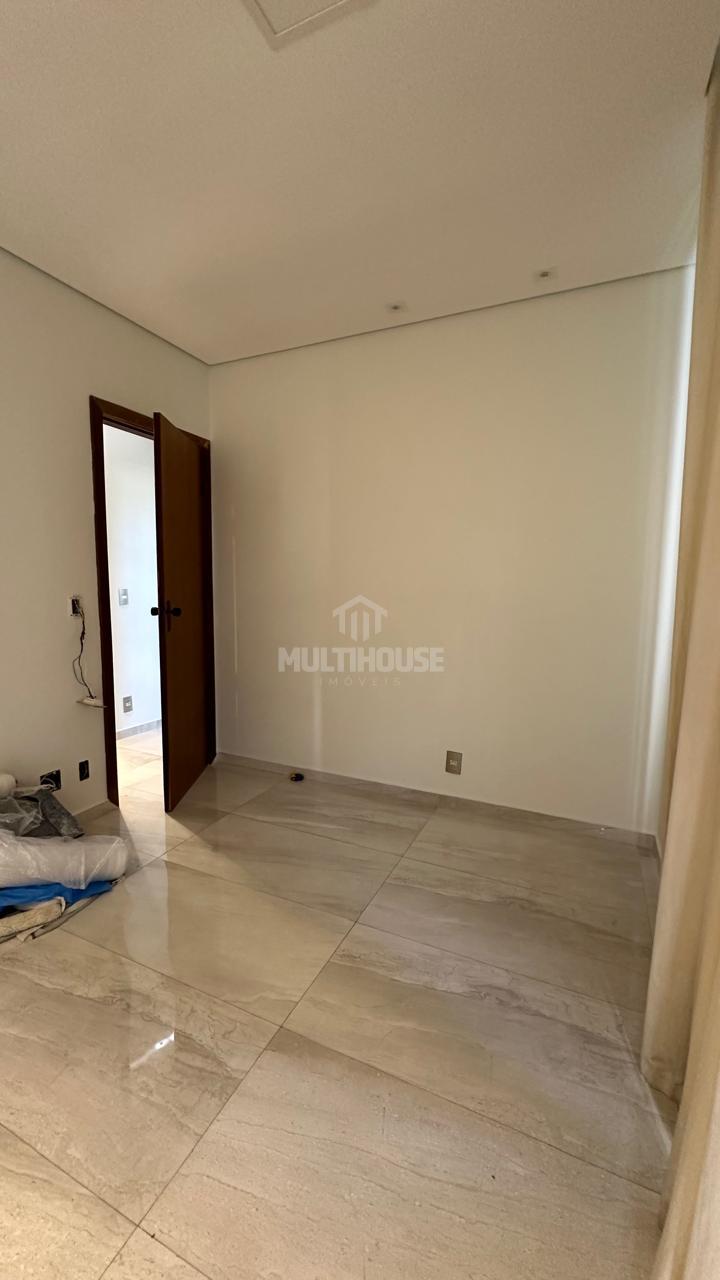 Apartamento para alugar com 3 quartos, 90m² - Foto 17