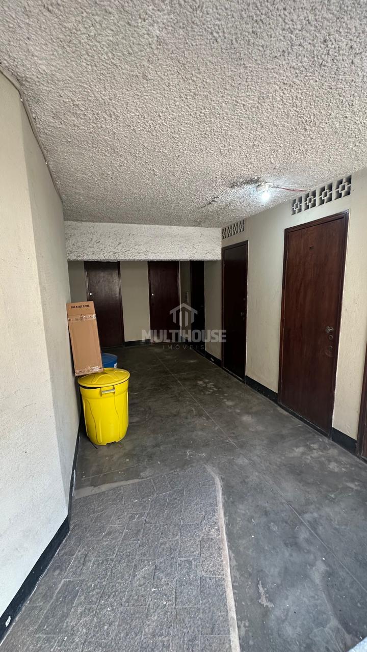 Apartamento à venda com 4 quartos, 140m² - Foto 30