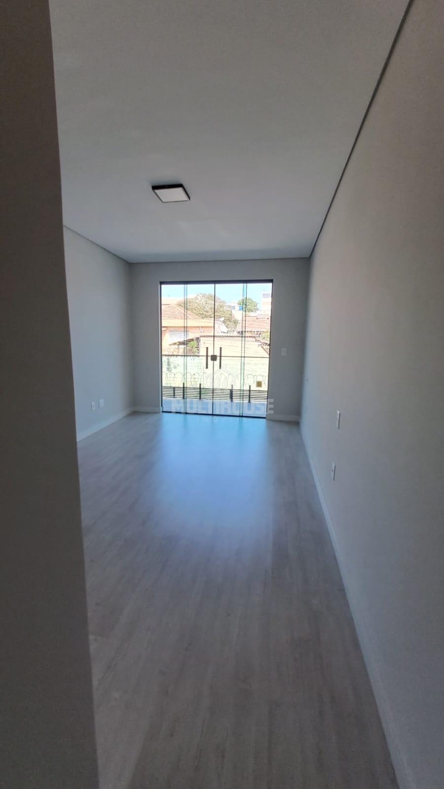 Casa para alugar com 4 quartos, 210m² - Foto 14