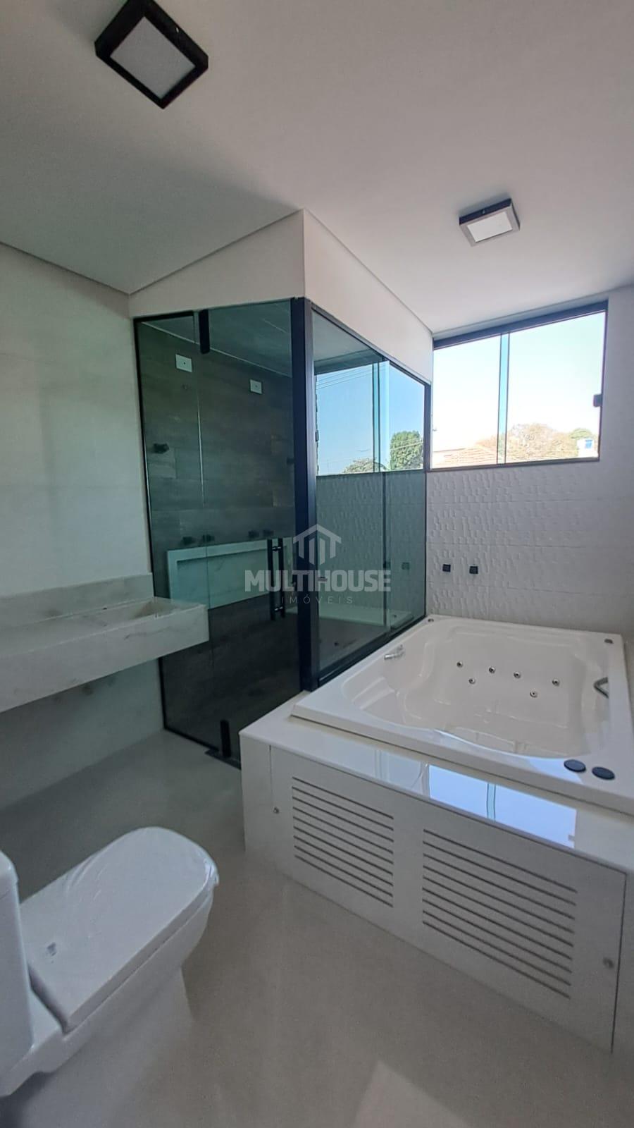 Casa para alugar com 4 quartos, 210m² - Foto 15