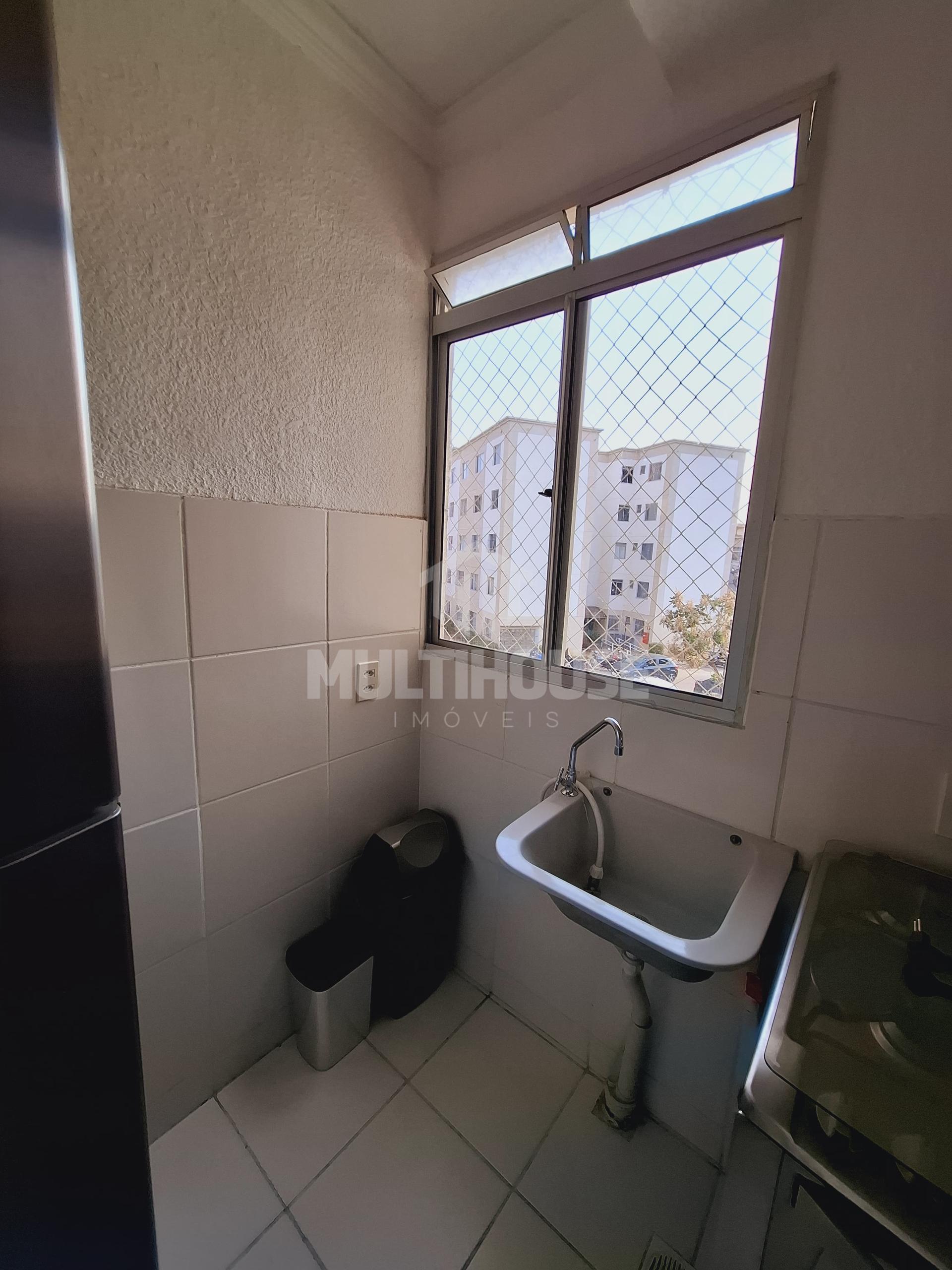 Apartamento para alugar com 2 quartos, 45m² - Foto 9