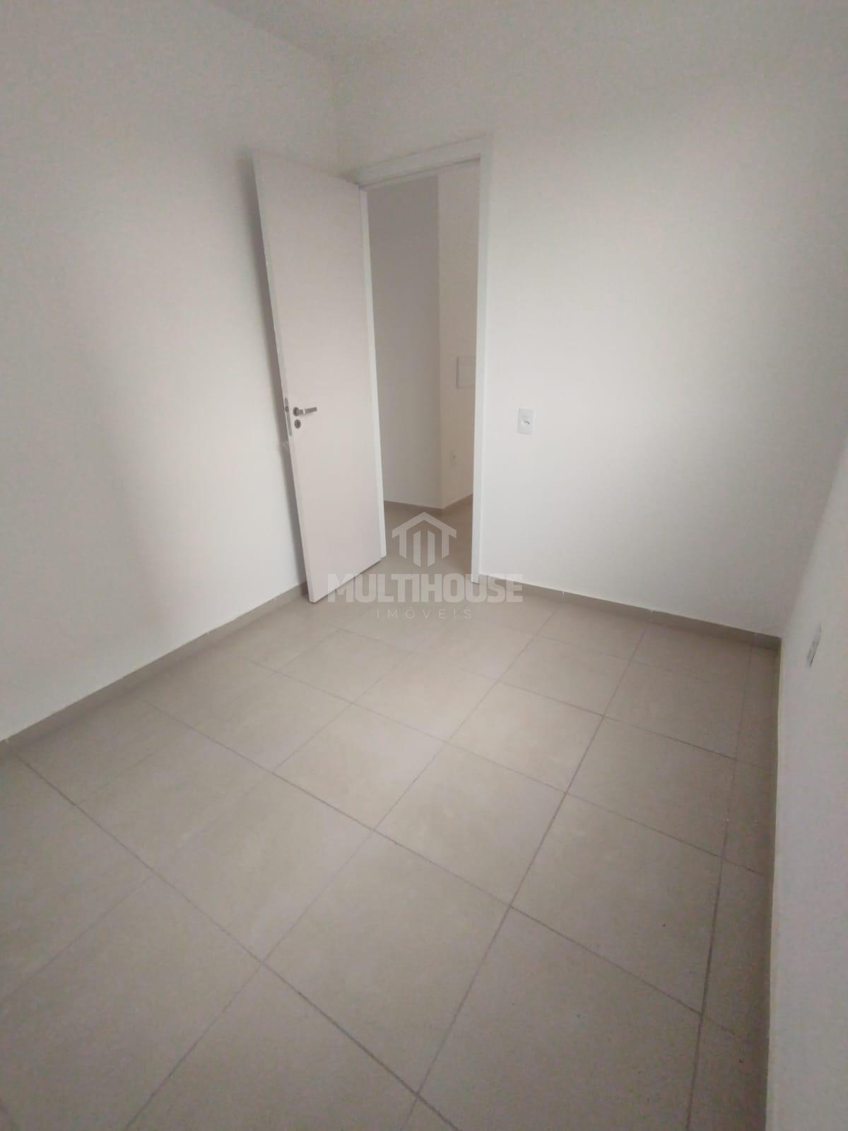 Apartamento para alugar com 2 quartos, 50m² - Foto 12