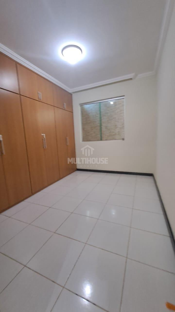 Casa para alugar com 2 quartos, 90m² - Foto 10