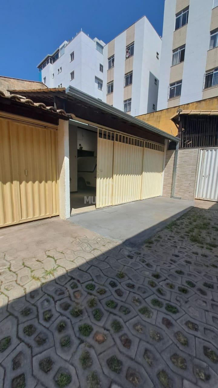 Casa para alugar com 2 quartos, 90m² - Foto 20