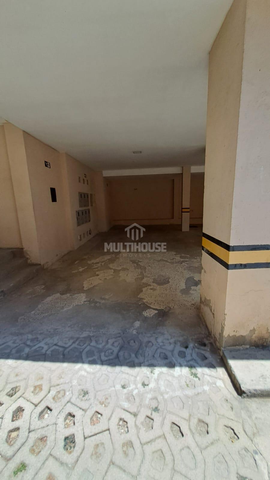 Apartamento para alugar com 3 quartos, 120m² - Foto 14