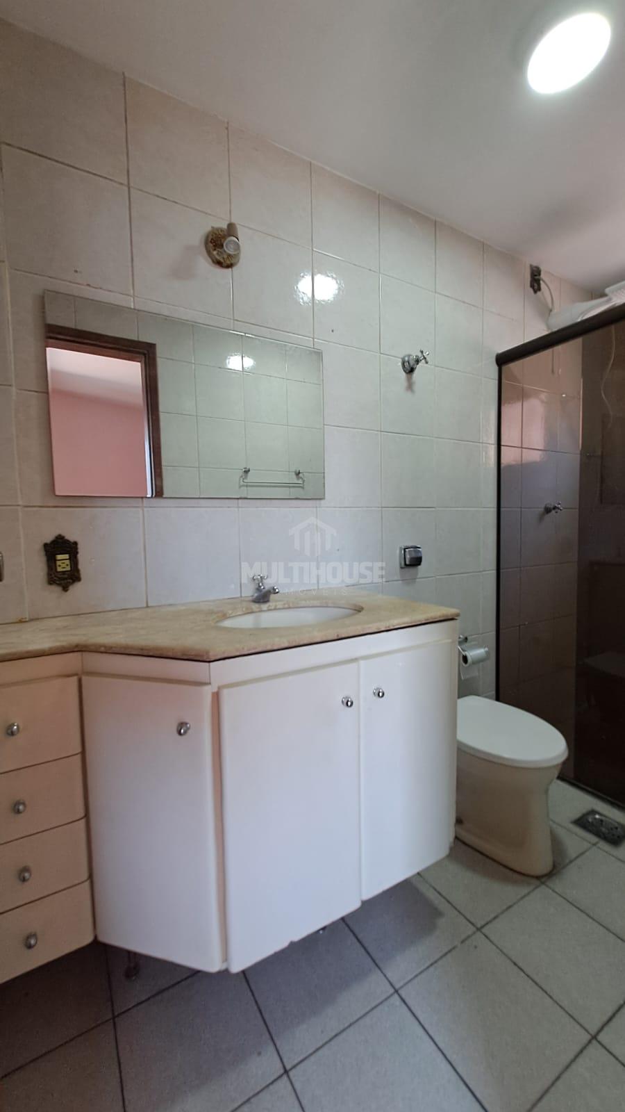 Apartamento para alugar com 3 quartos, 120m² - Foto 8