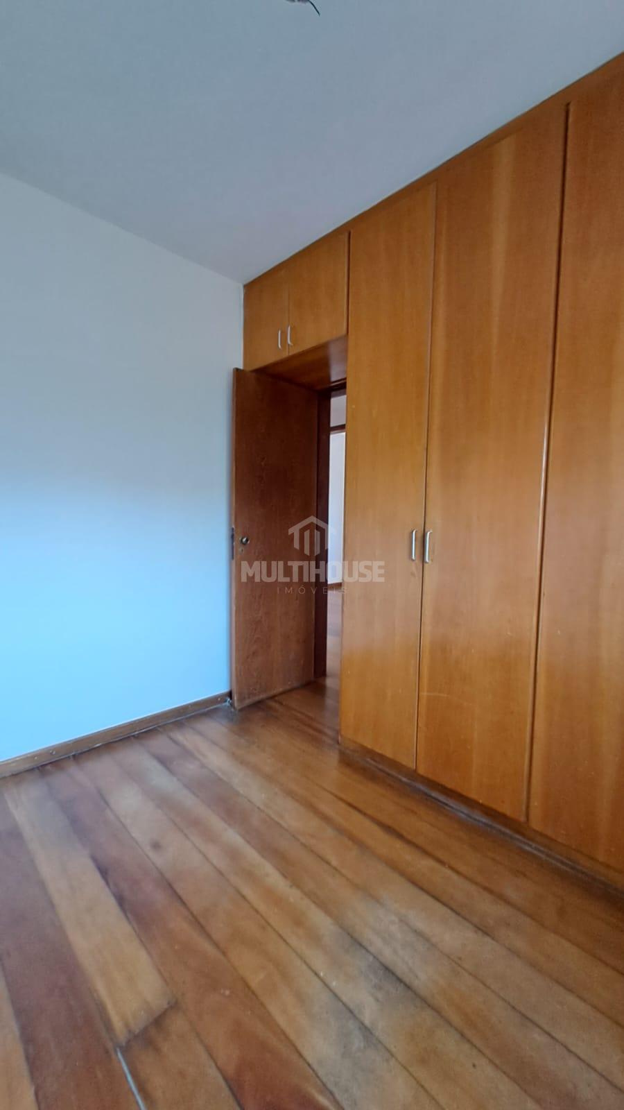 Apartamento para alugar com 3 quartos, 120m² - Foto 11