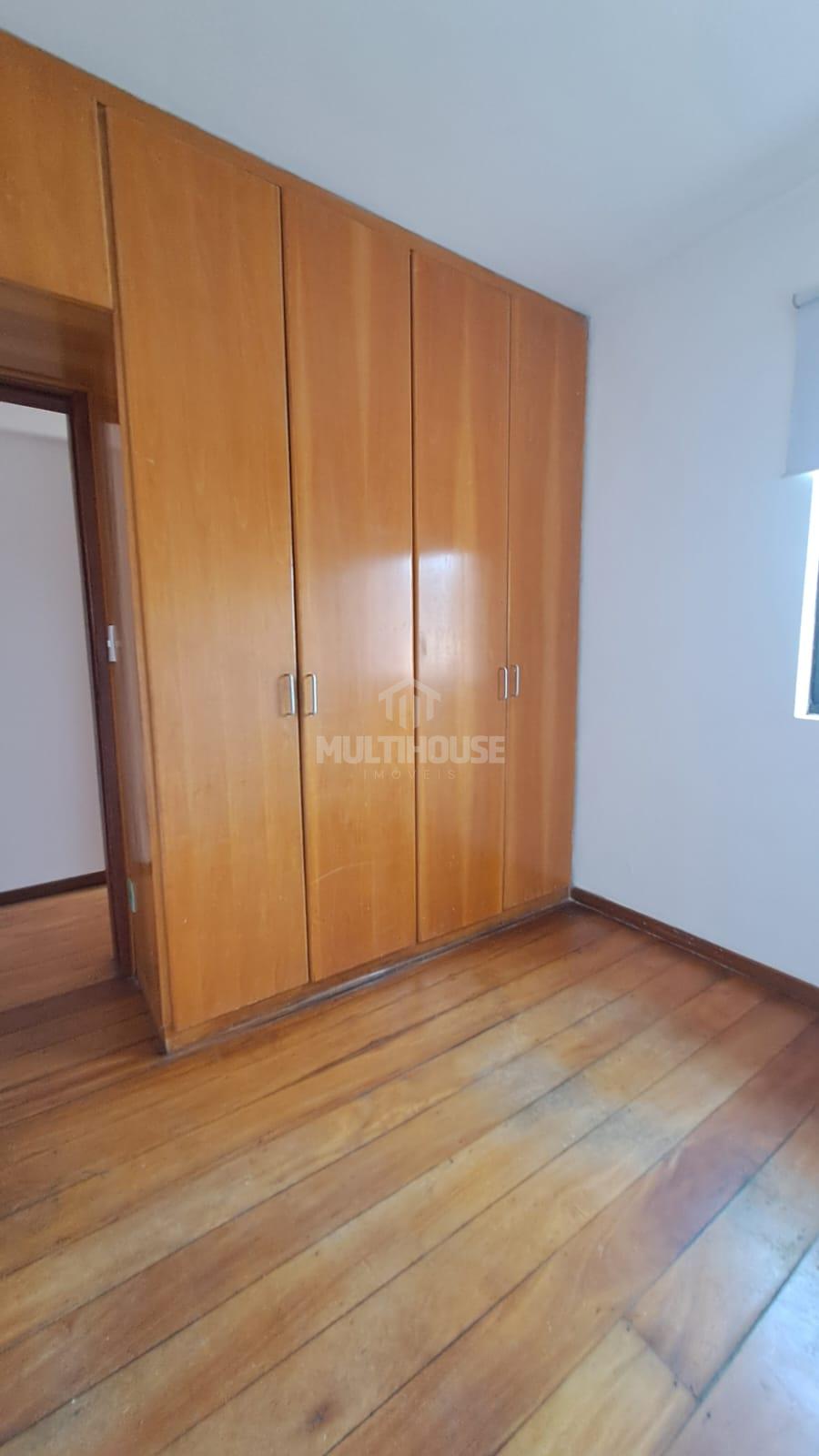 Apartamento para alugar com 3 quartos, 120m² - Foto 15