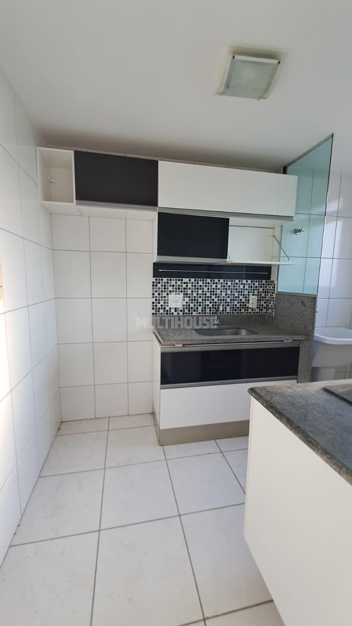 Apartamento à venda com 2 quartos, 70m² - Foto 8