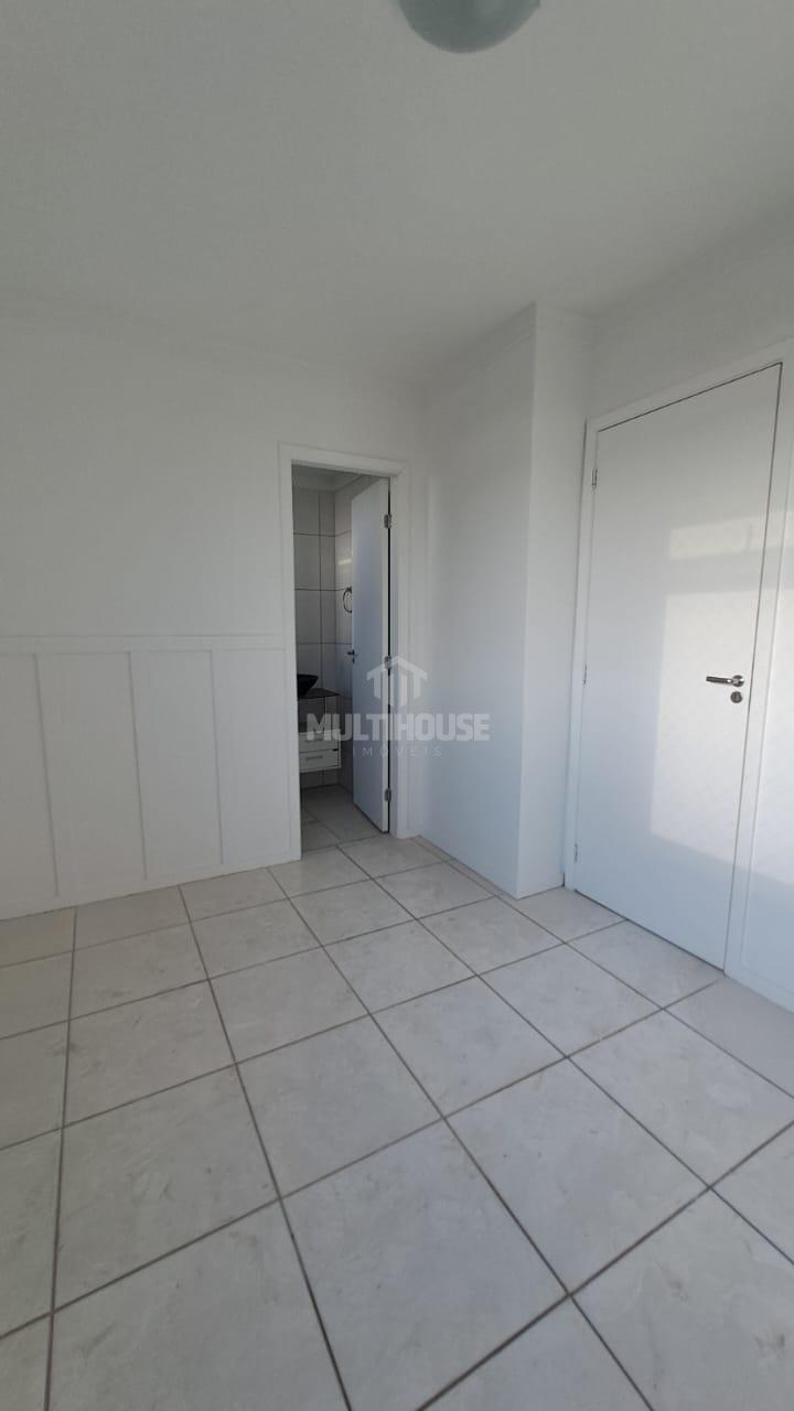 Apartamento à venda com 2 quartos, 70m² - Foto 9