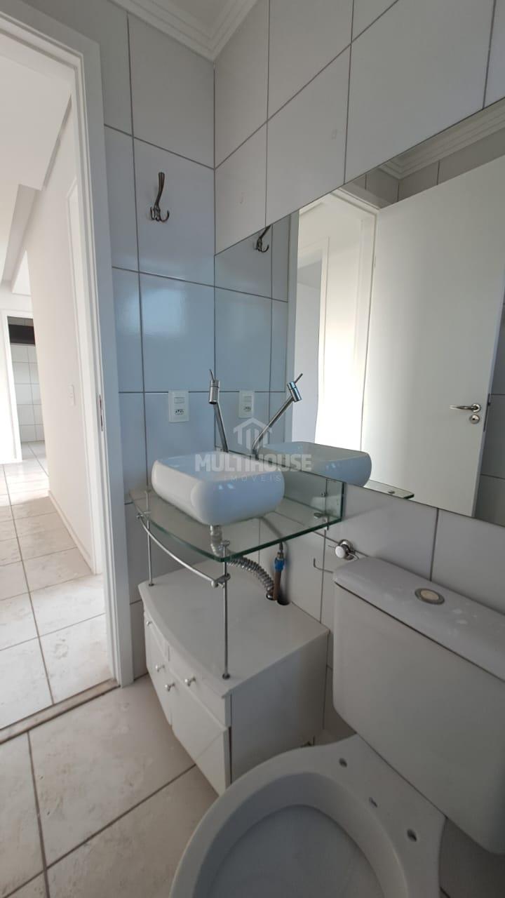 Apartamento à venda com 2 quartos, 70m² - Foto 12